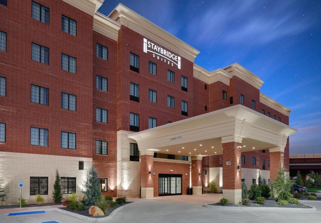 Staybridge Suites - Oklahoma City - Downtown by IHG — 1