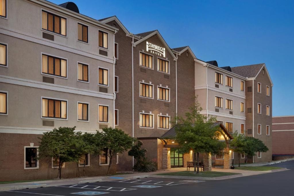 Staybridge Suites Oklahoma City-Quail Springs by IHG — 4