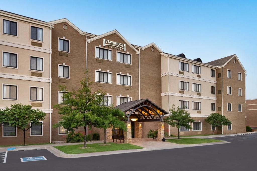 Staybridge Suites Oklahoma City-Quail Springs by IHG — 5