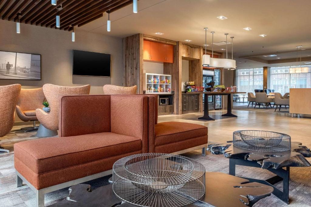 Cambria Hotel Omaha Downtown — 2