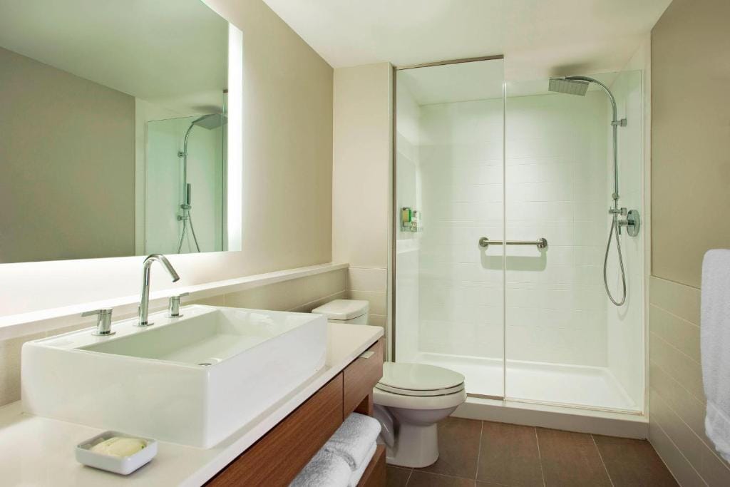 Element by Marriott Omaha Midtown Crossing — 3
