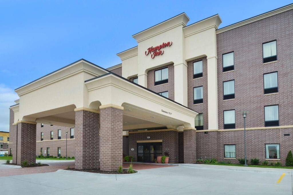 Hampton Inn Omaha Midtown-Aksarben — 1