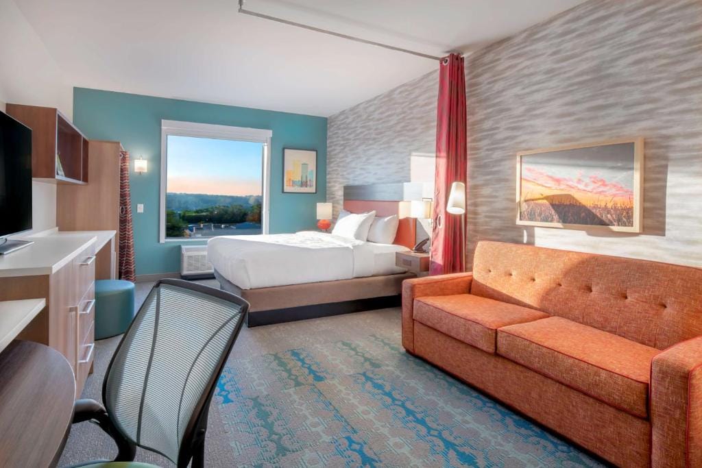 Home2 Suites by Hilton Omaha I-80 at 72nd Street, NE — 2