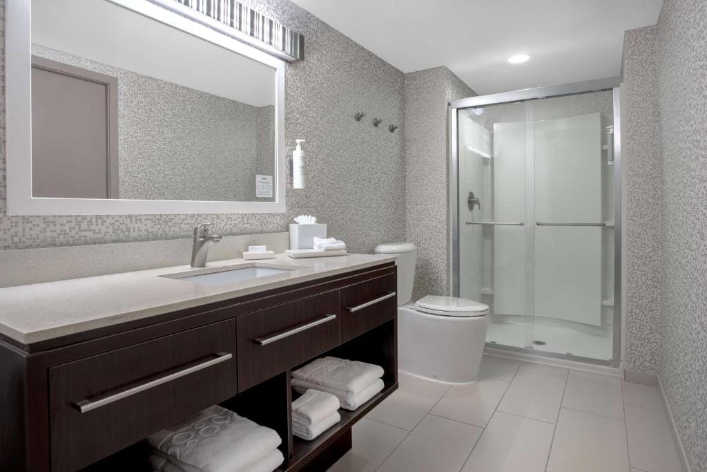 Home2 Suites By Hilton Omaha West — 3