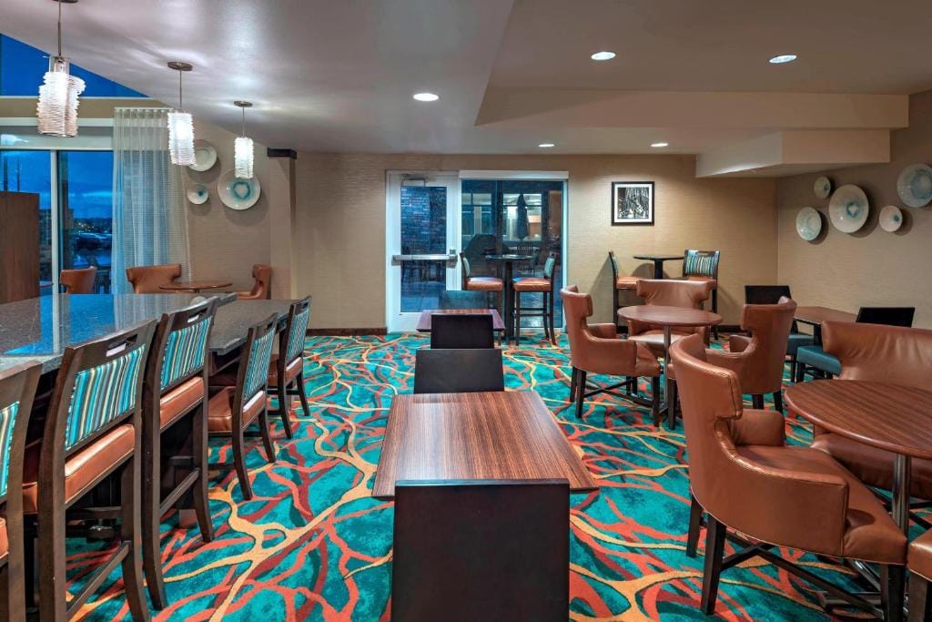 Residence Inn by Marriott Omaha West — 5