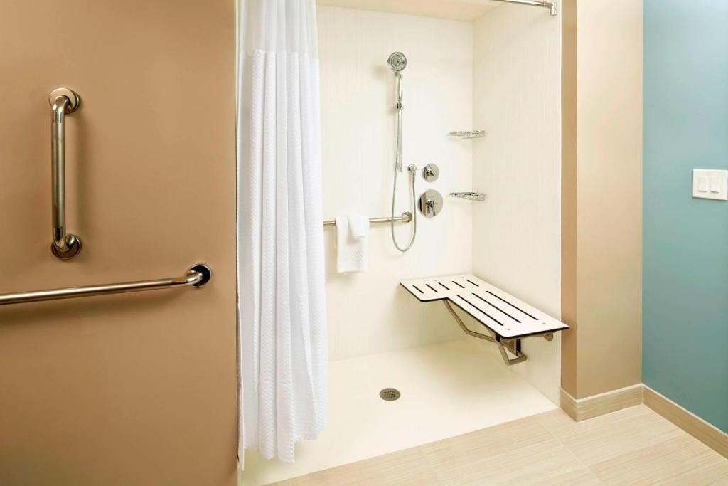 Courtyard by Marriott Orlando Lake Nona — 3