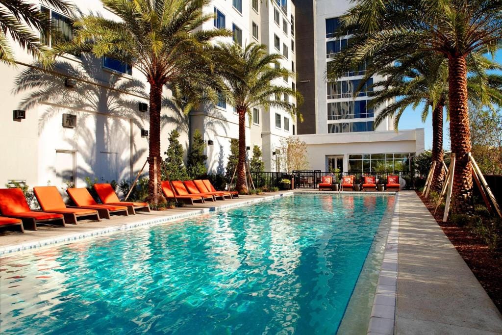 Courtyard by Marriott Orlando Lake Nona — 4