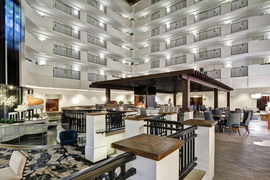 Embassy Suites by Hilton Orlando Downtown — 4