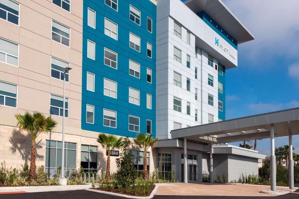 Hyatt House Orlando Airport — 5