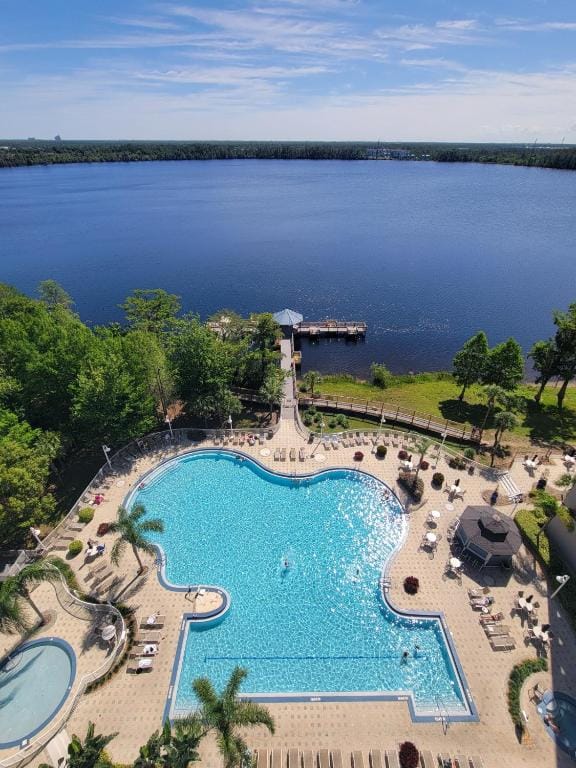 Lakeview Condo Hotel near Disney — 4
