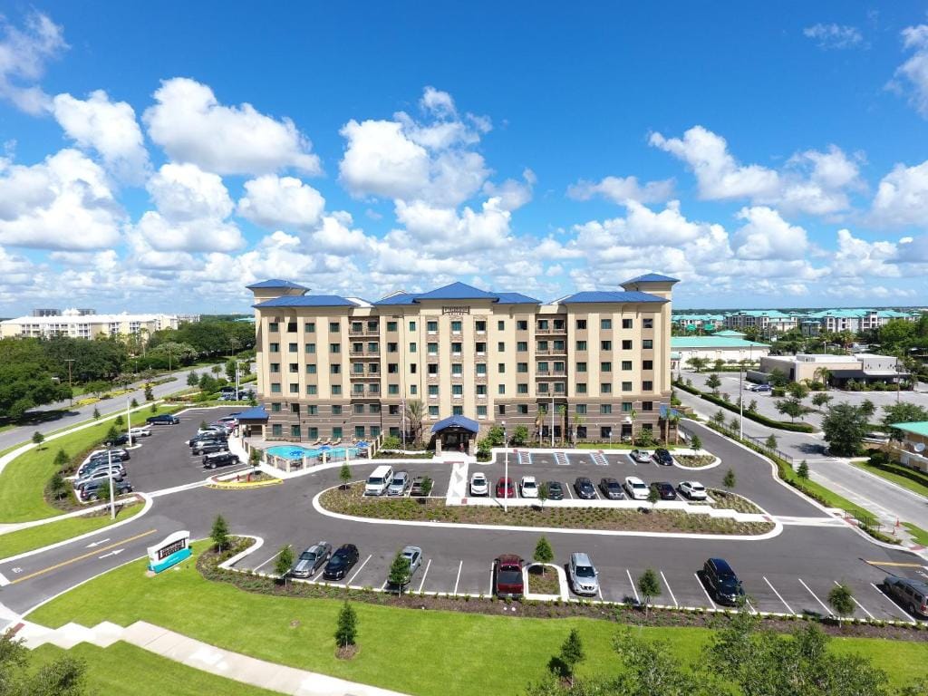 Staybridge Suites Orlando at SeaWorld by IHG - Free Breakfast & Shuttle to SeaWorld Parks — 3