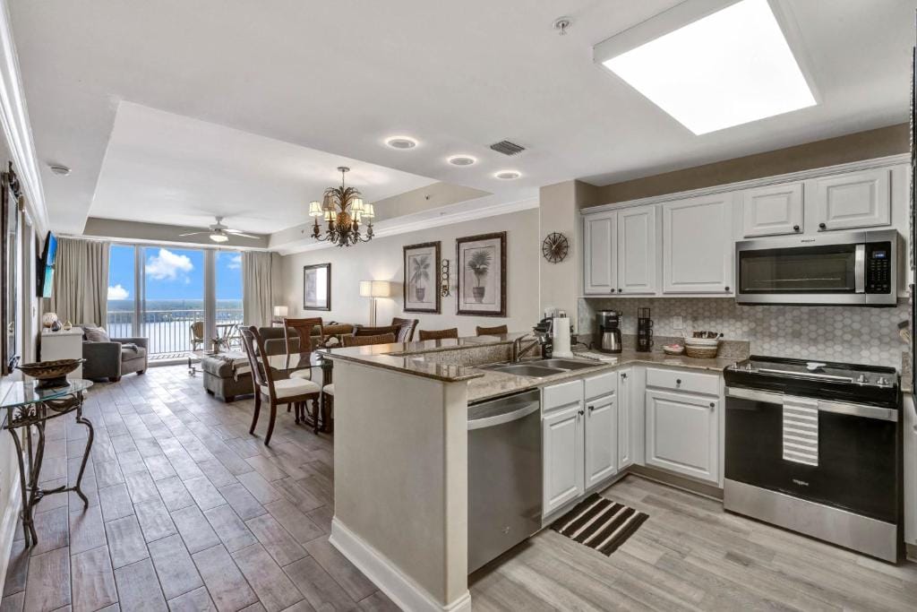 Sunshine Oasis - Orlando Lakefront Luxury — 4
