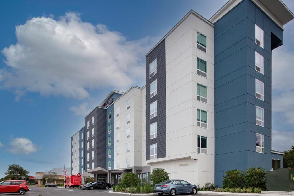 TownePlace Suites by Marriott Orlando Airport — 2