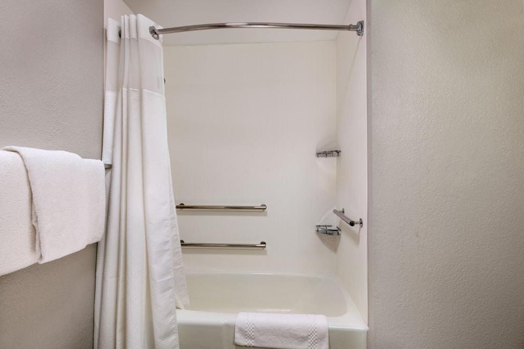 Courtyard by Marriott Dallas Plano Parkway at Preston Road — 3