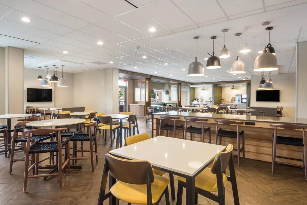 Fairfield Inn & Suites by Marriott Dallas Plano/Frisco — 5