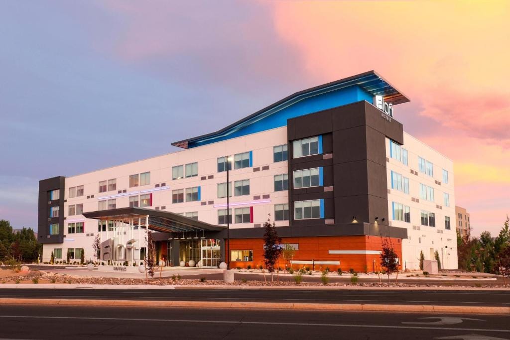 Aloft by Marriott Reno-Tahoe International Airport — 3