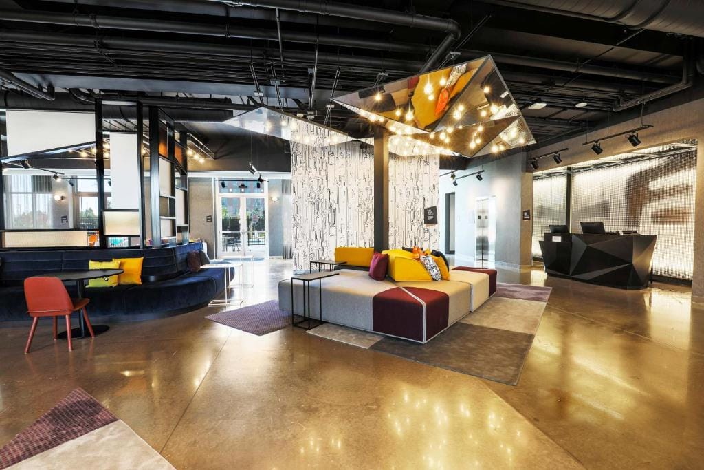 Aloft by Marriott Reno-Tahoe International Airport — 4