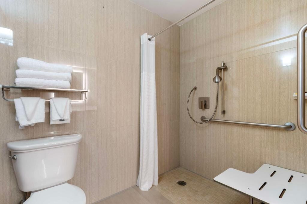Best Western Plus Sparks-Reno Hotel — 3