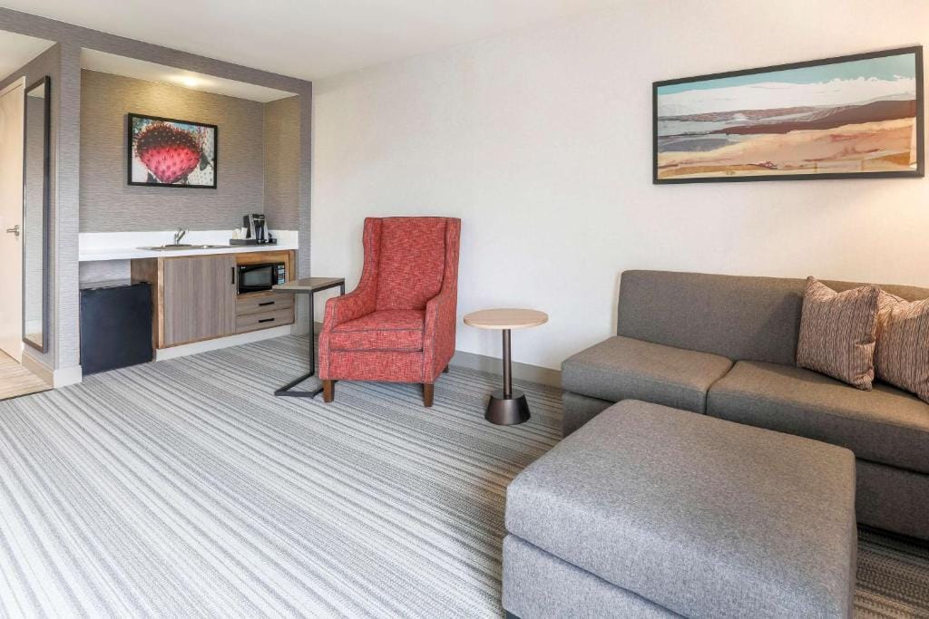 Hilton Garden Inn Reno — 5