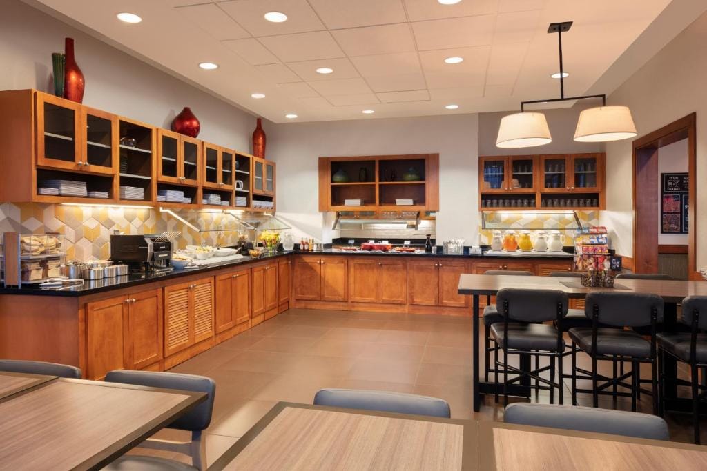 Hyatt Place Reno/Tahoe Airport — 5