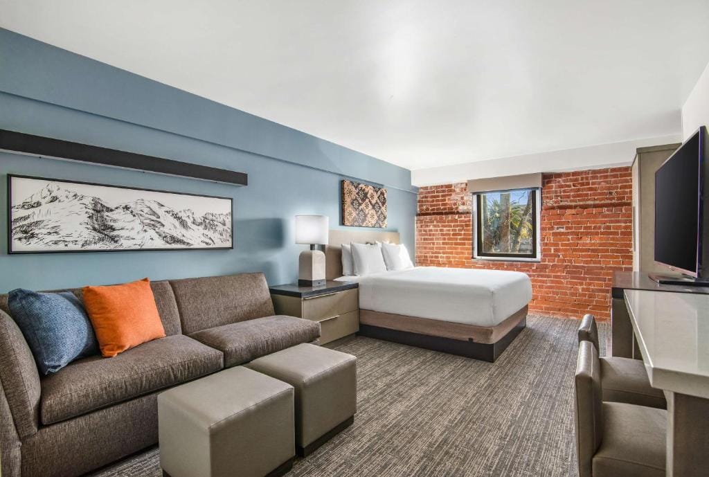 Hyatt House Sacramento-Midtown — 2