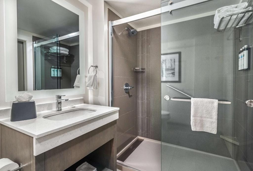 Hyatt House Sacramento-Midtown — 5