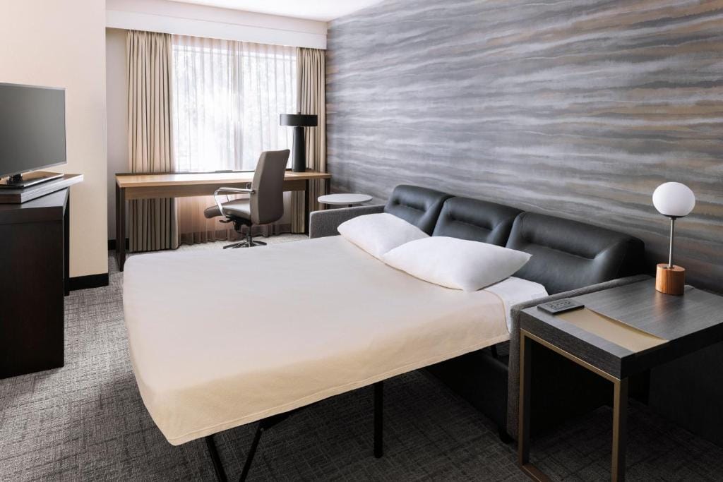 Residence Inn by Marriott Sacramento Downtown at Capitol Park — 2