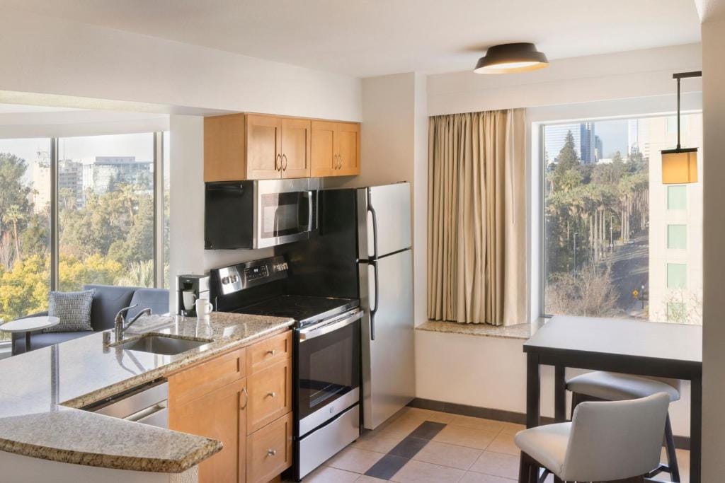 Residence Inn by Marriott Sacramento Downtown at Capitol Park — 5