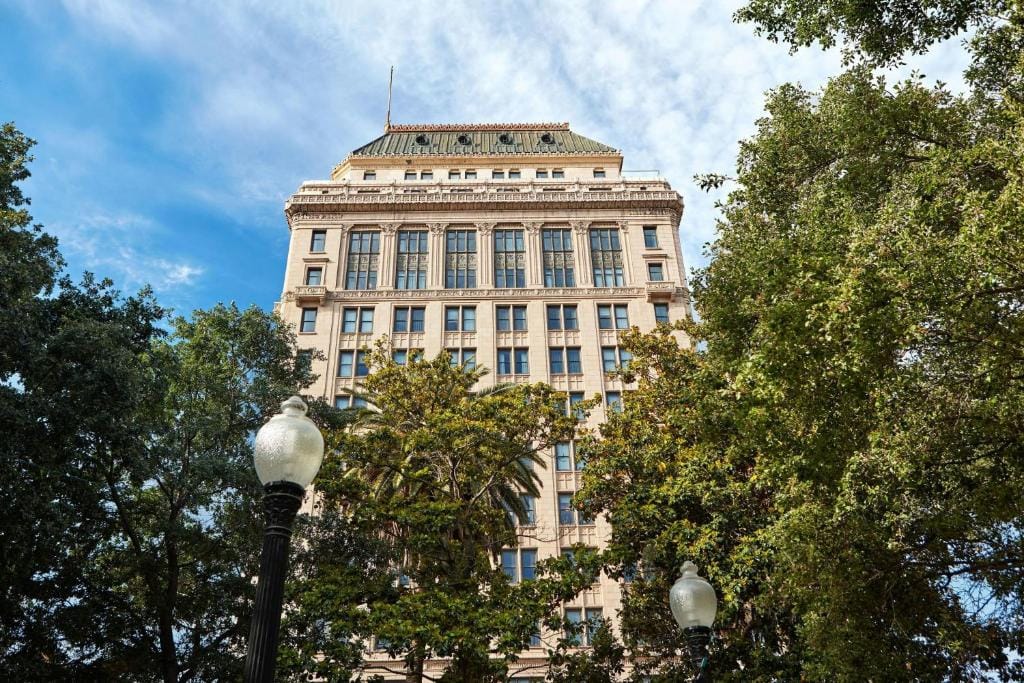 The Citizen Hotel, Autograph Collection — 1