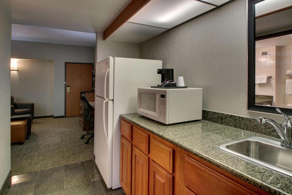 Drury Inn & Suites San Antonio Northwest Medical Center — 3
