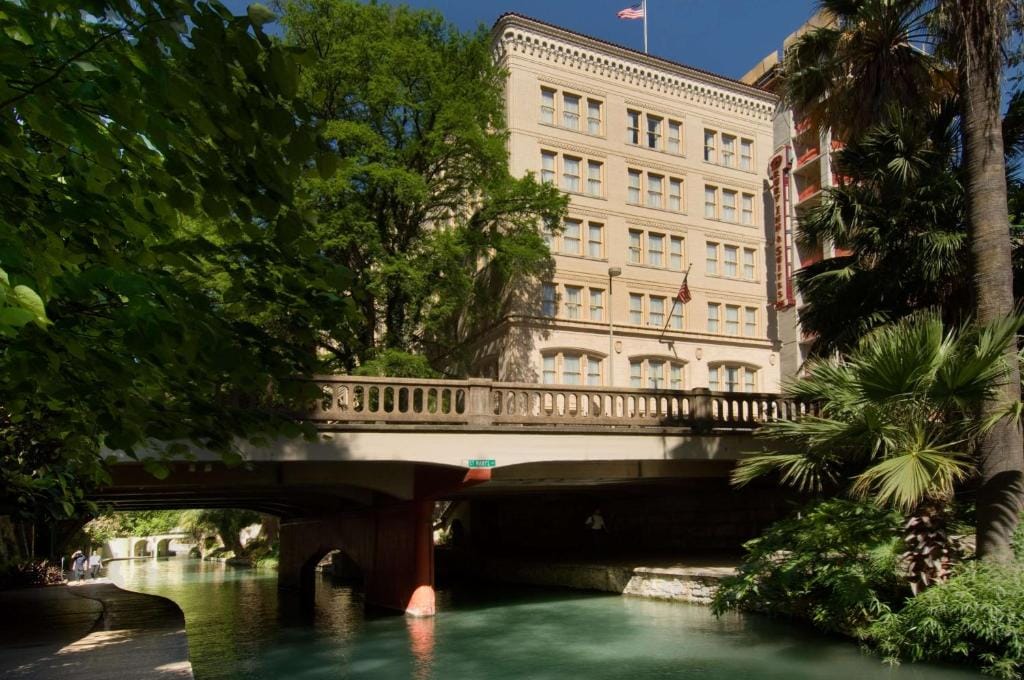 Drury Inn & Suites San Antonio Riverwalk — 1