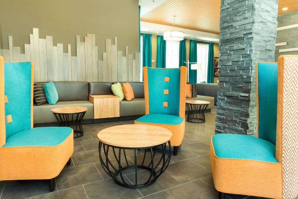 Heritage Inn & Suites San Antonio Airport, Trademark Wyndham — 1