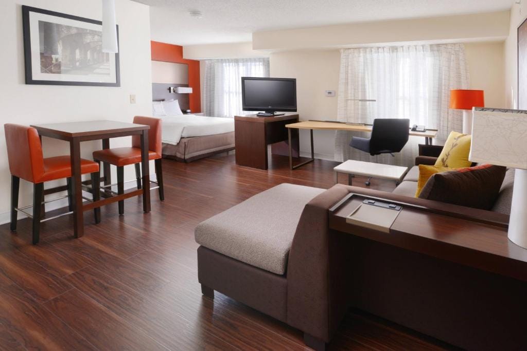 Residence Inn by Marriott San Antonio Airport/Alamo Heights — 2