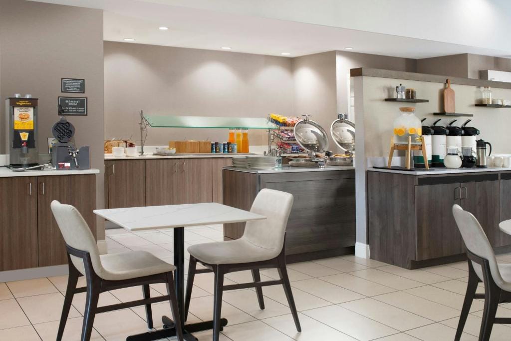 Residence Inn by Marriott San Antonio Airport/Alamo Heights — 4