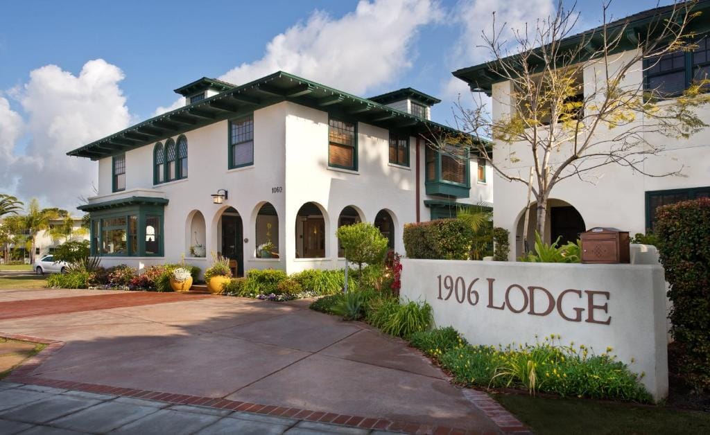 1906 Lodge — 1