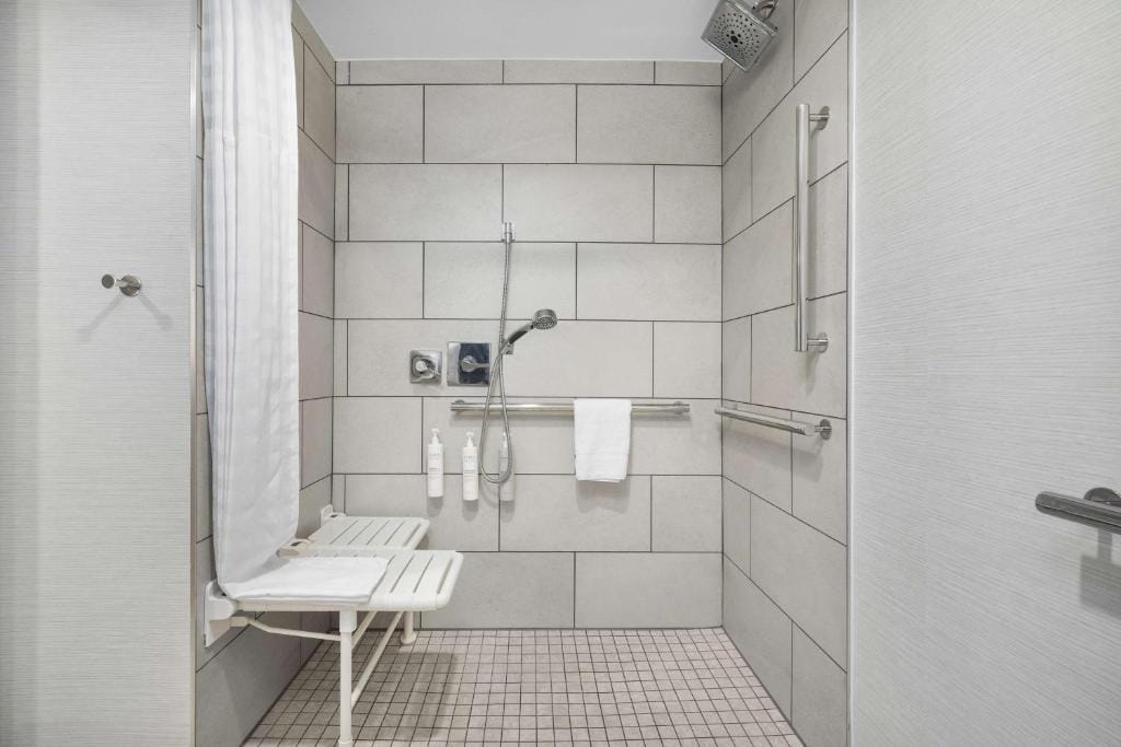 Homewood Suites by Hilton San Diego Airport-Liberty Station — 2
