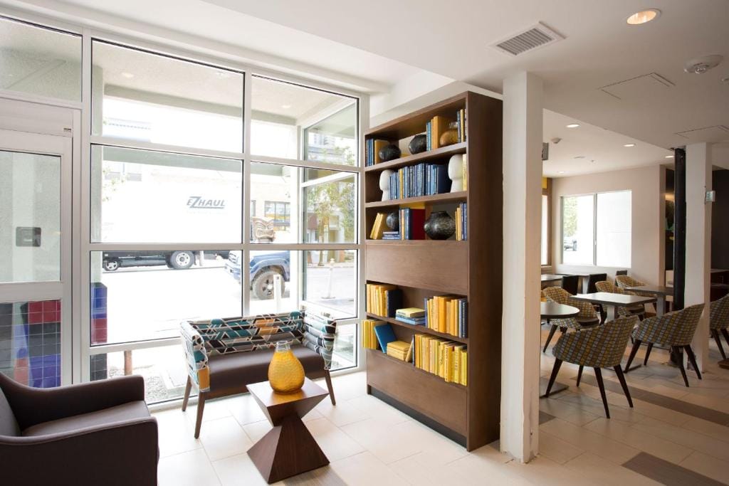 Hotel Z - Gaslamp San Diego — 5
