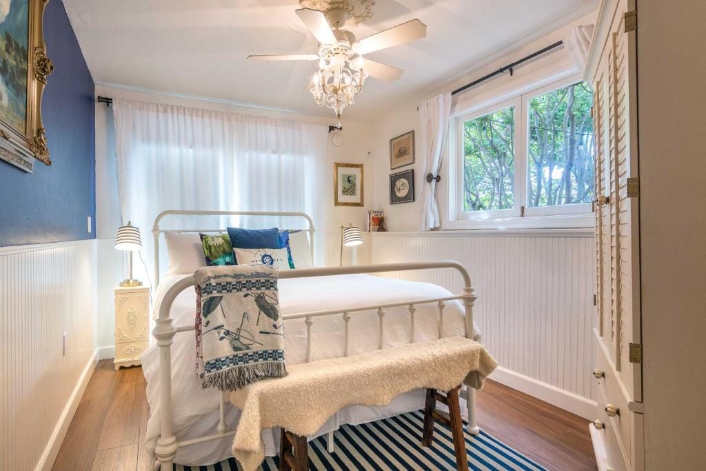 Redwood Hollow Cottages — 1