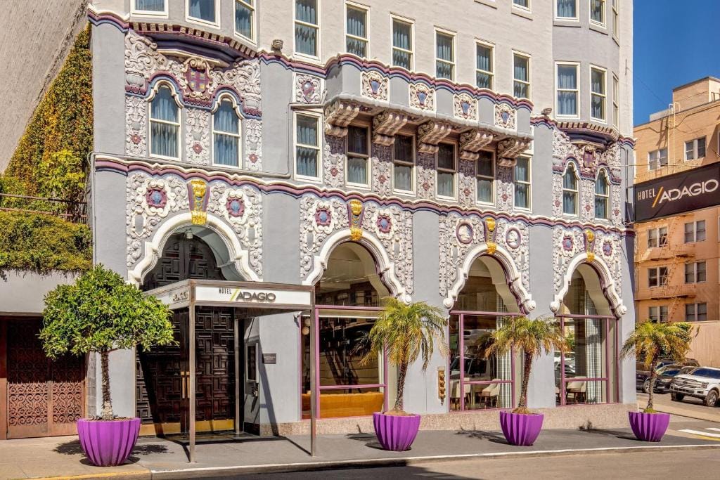 Hotel Adagio, Autograph Collection — 5