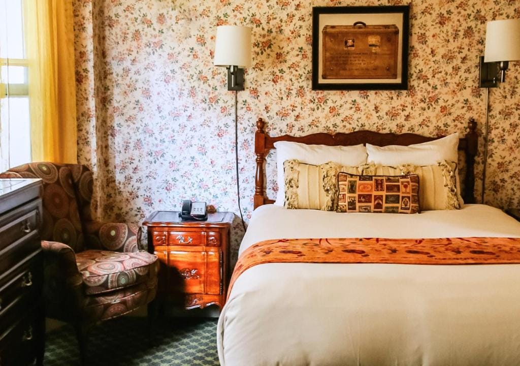 Petite Auberge — 1