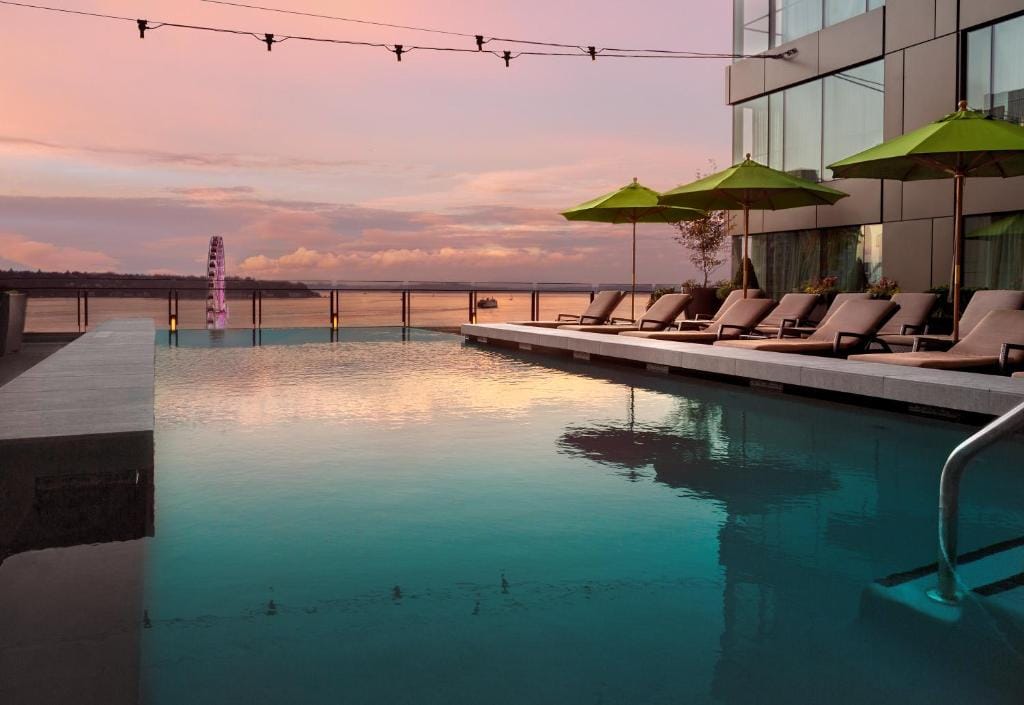 Four Seasons Hotel Seattle — 1