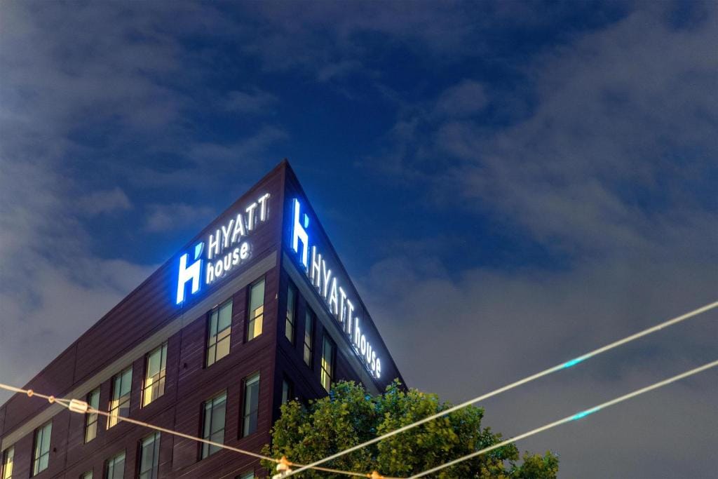 Hyatt House Seattle Downtown — 5