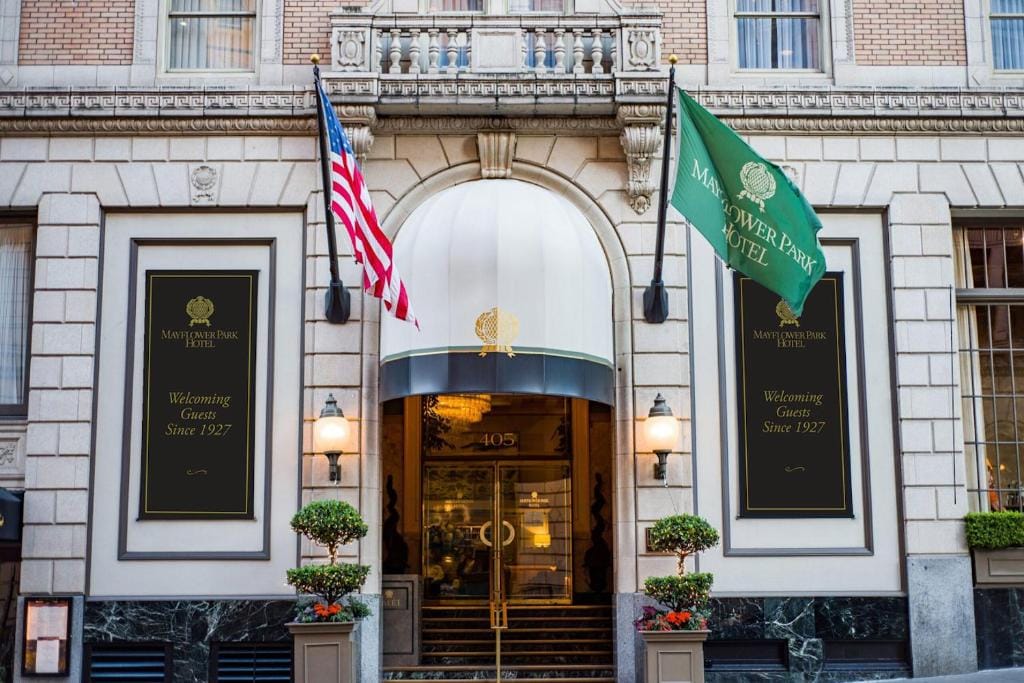Mayflower Park Hotel — 1