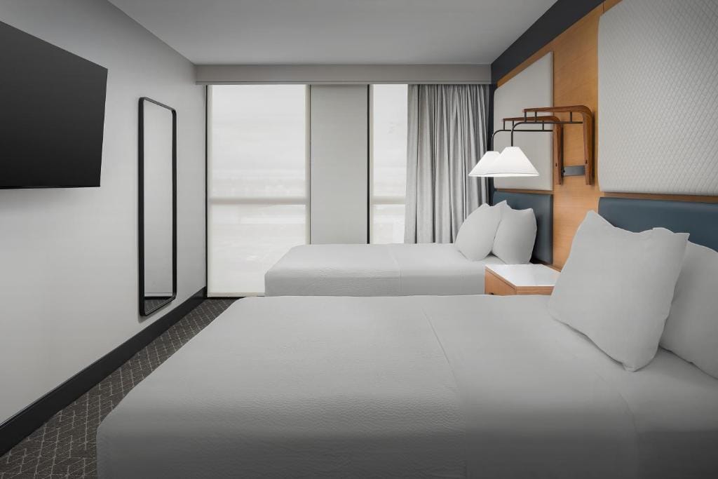Residence Inn by Marriott Seattle Northgate Station — 5