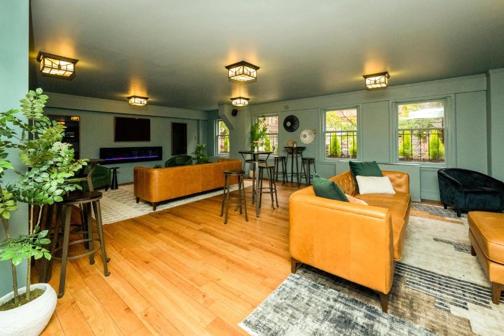 The Inn at Virginia Mason — 4