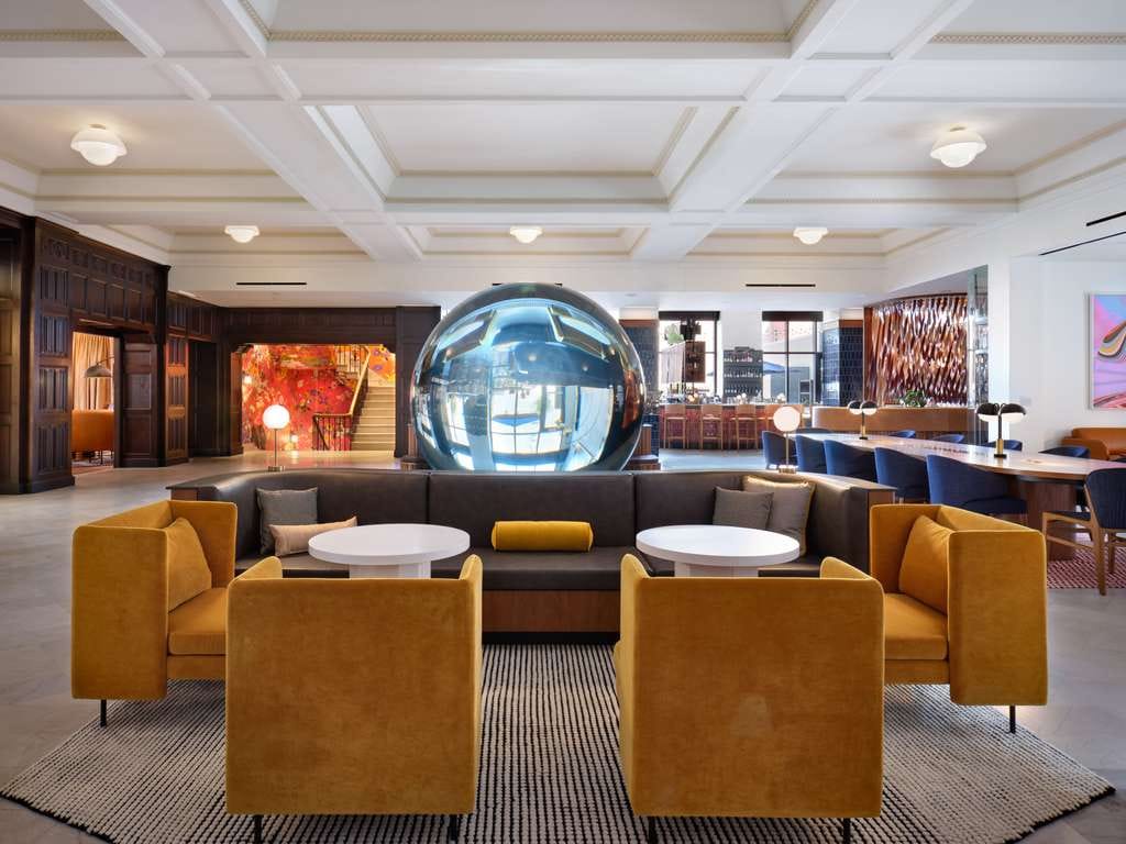 21c Museum Hotel St Louis — 5