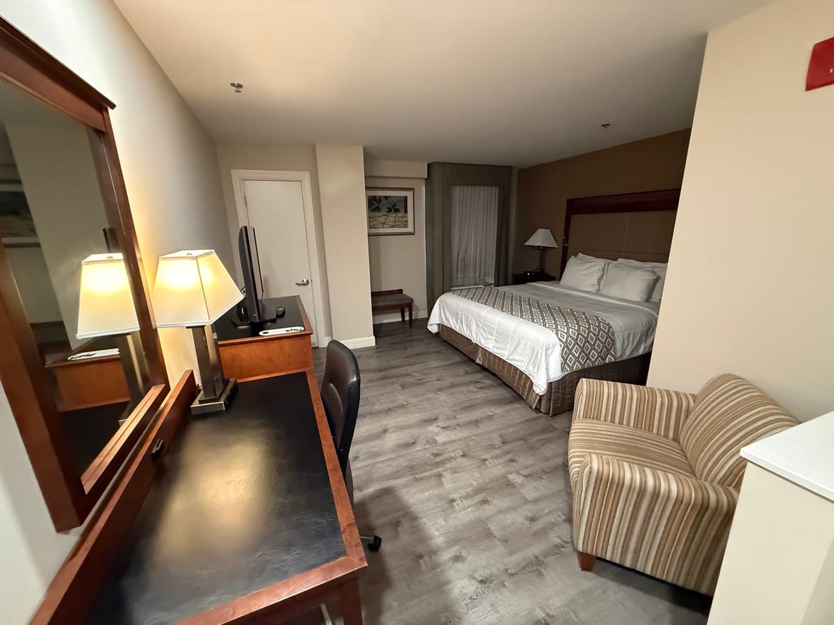 Clayton Plaza Hotel — 4
