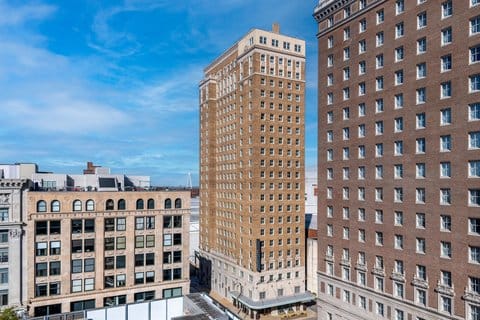 Courtyard by Marriott St. Louis Downtown/Convention Center — 2