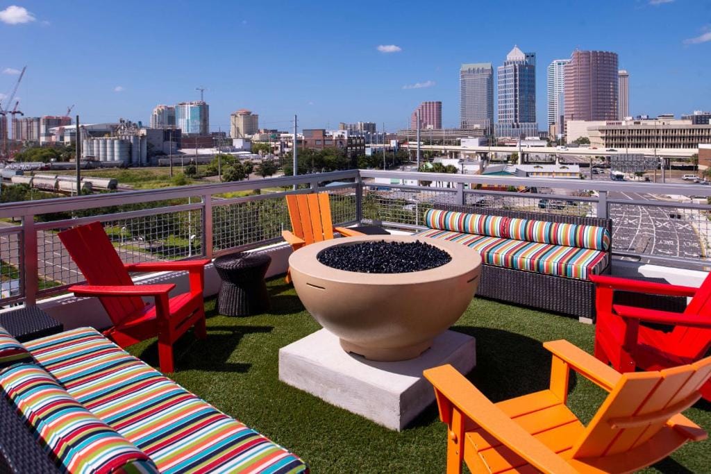 Hampton Inn Tampa Downtown Channel District — 5