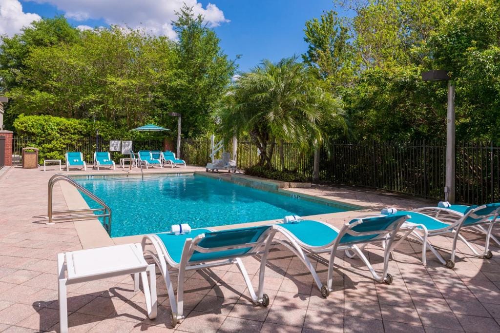 Holiday Inn Express Hotel & Suites Tampa-Anderson Road-Veterans Exp by IHG — 4
